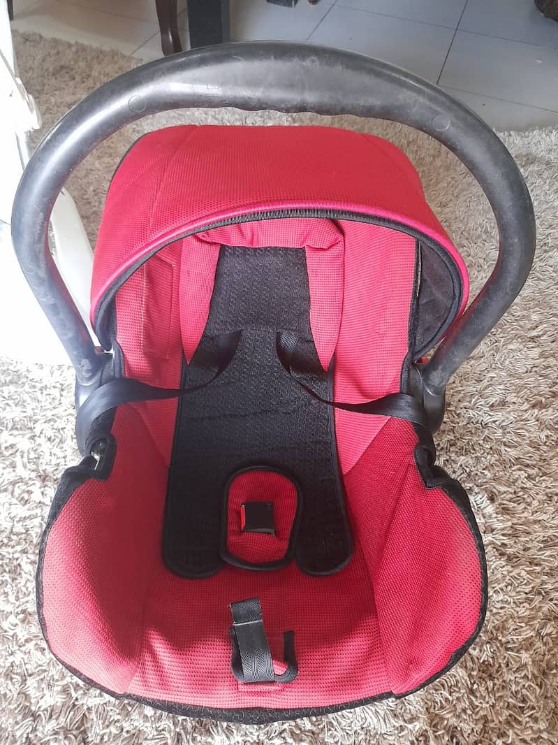 Baby Bouncer+Carry Cot+Travel Cot 2