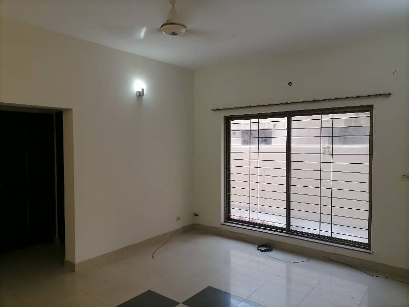 HOUSE FOR RENT IN ASKARI 11 5