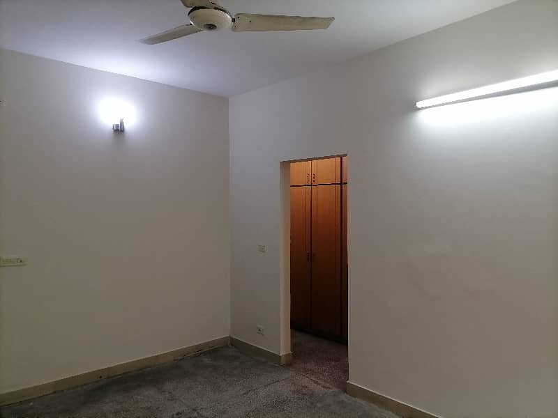 HOUSE FOR RENT IN ASKARI 11 10