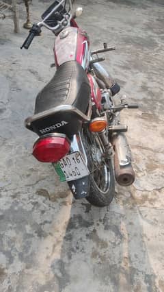 hunda 125 condition thk ha chlne ma b thk ha series person contact kre