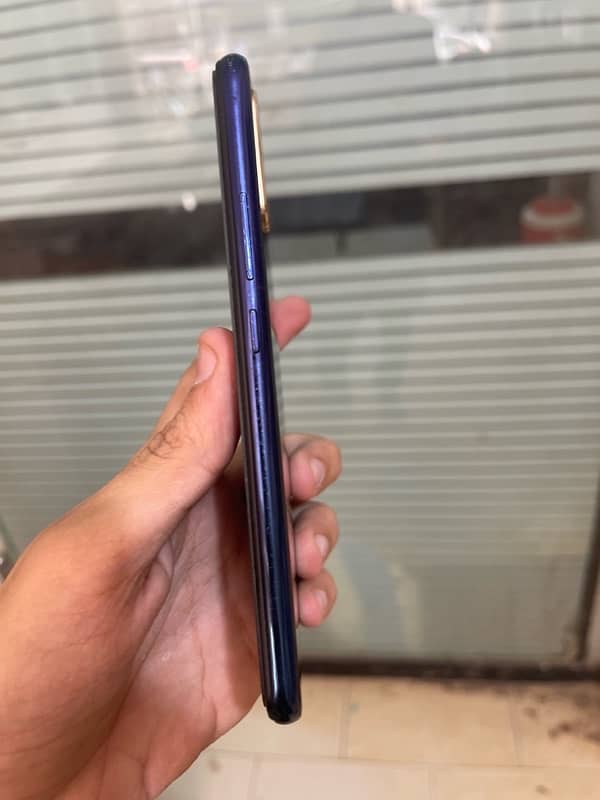 VIVO S1 1