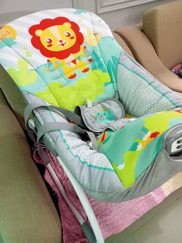 Baby Seat (dubai) juniors brand 9