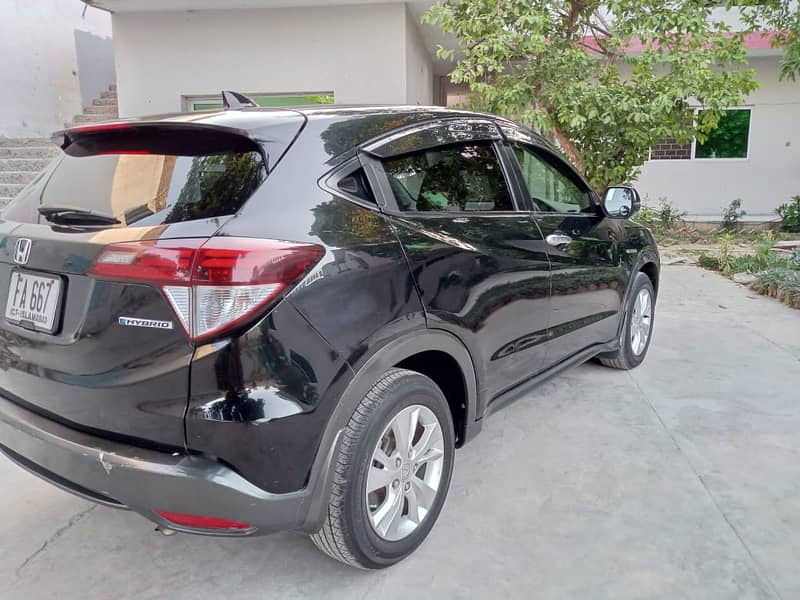 Honda Vezel 2013 X Hybrid 3