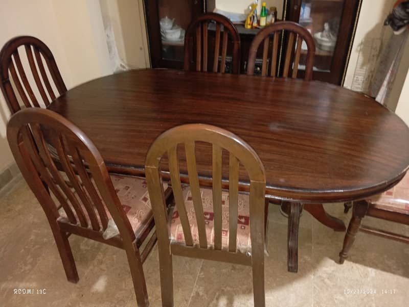 Wood Dinning Table with Six Chair 0