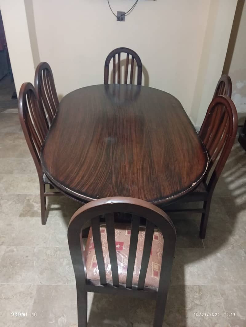 Wood Dinning Table with Six Chair 4