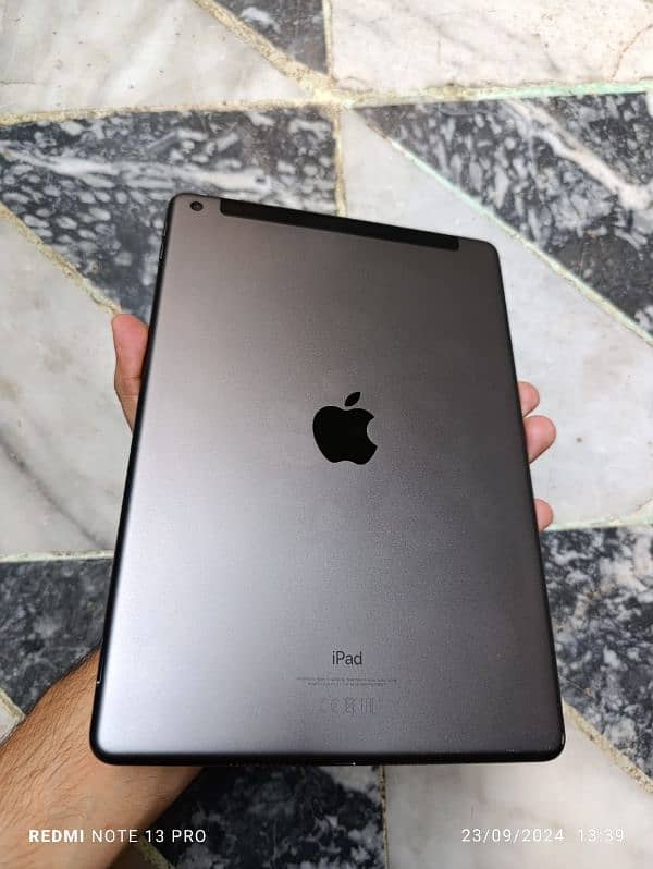 iPad 7 generation 10 by 9 condition 1