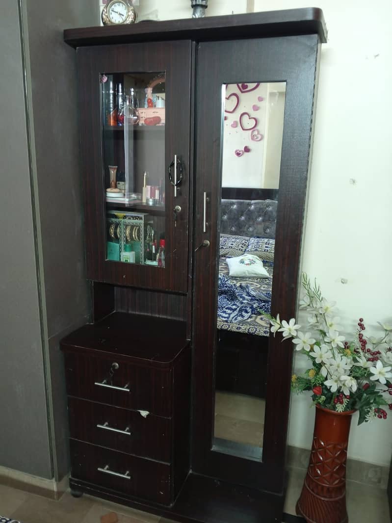 Dressing Table for Sale 0