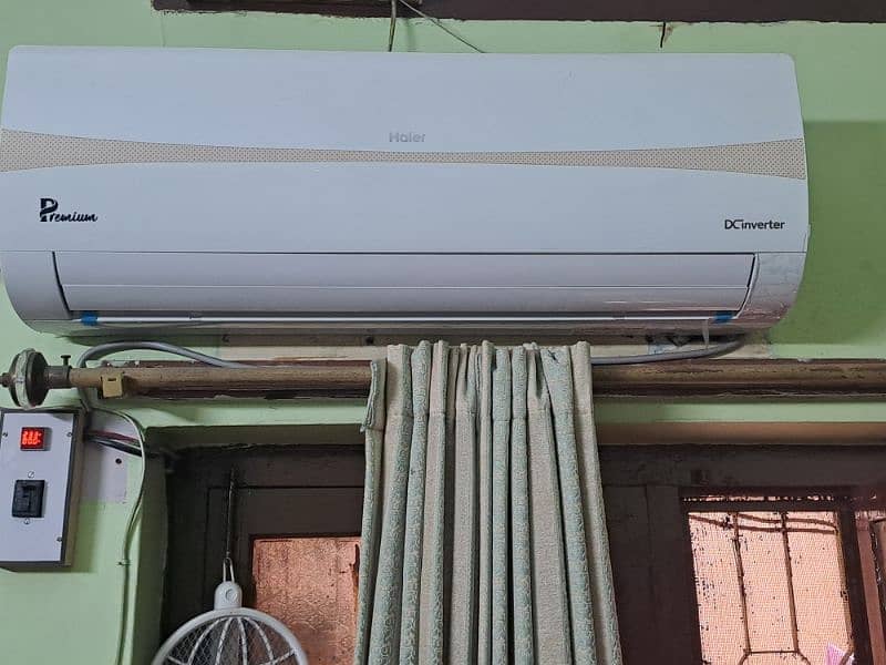 1.5 ton Inverter AC heat and cool 0