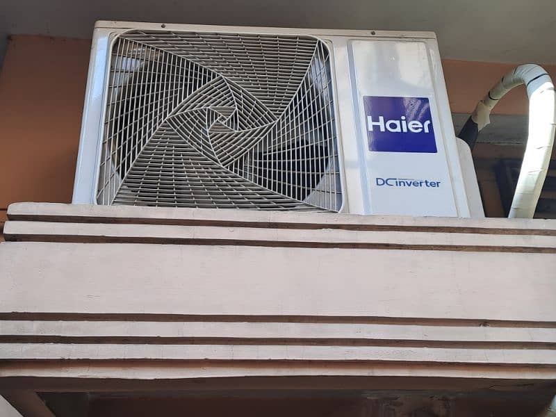 1.5 ton Inverter AC heat and cool 1