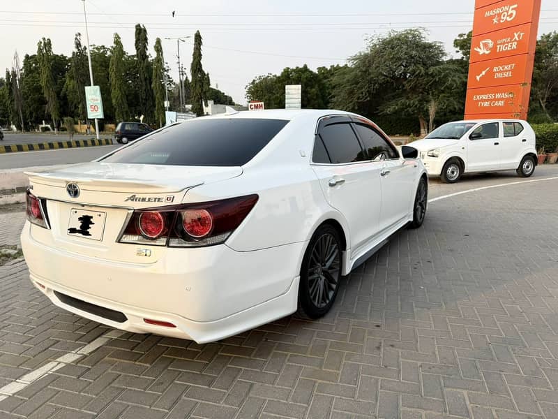 Toyota Crown  Athlete G Package 2014 5