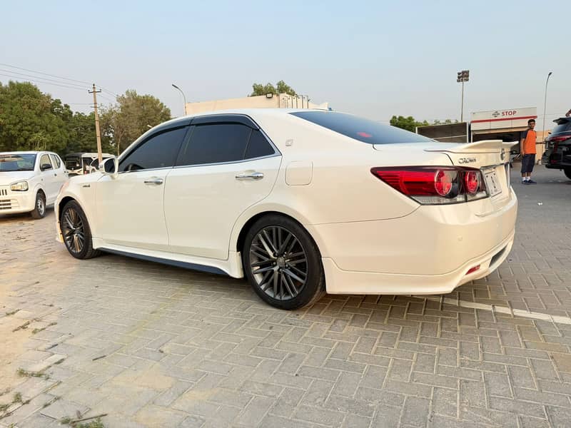 Toyota Crown  Athlete G Package 2014 6