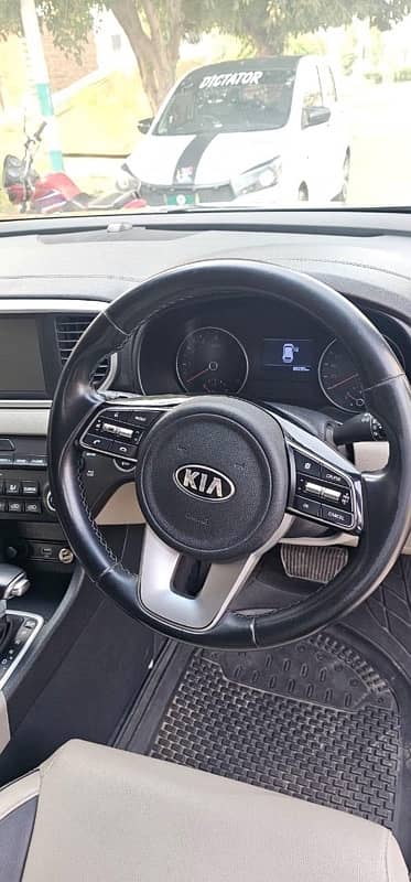 KIA Sportage 2020 FWD 11