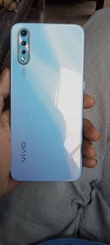 vivo s1 4/128gb 2