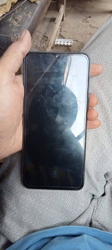 vivo s1 4/128gb 5