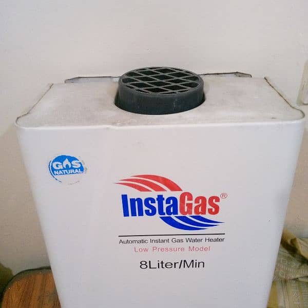 insta 8 liter gas geyser 1