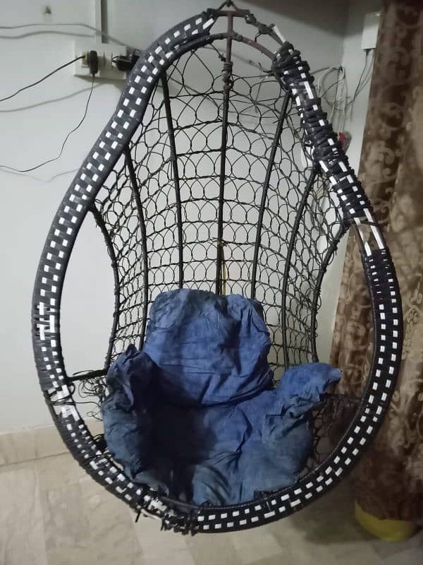 I'm selling swing chair 0