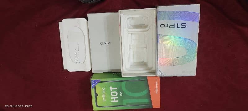 vivo s1 pro. & Infinix Hot 10 play box 2