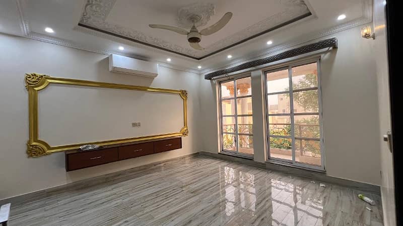 1 Kanal Brand New Luxury House Available For RENT In Lake City Sector M-3 18