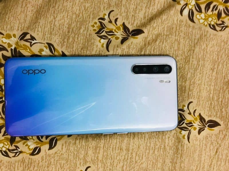 oppo f15 urgent sale 1