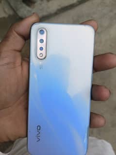 vivo s1