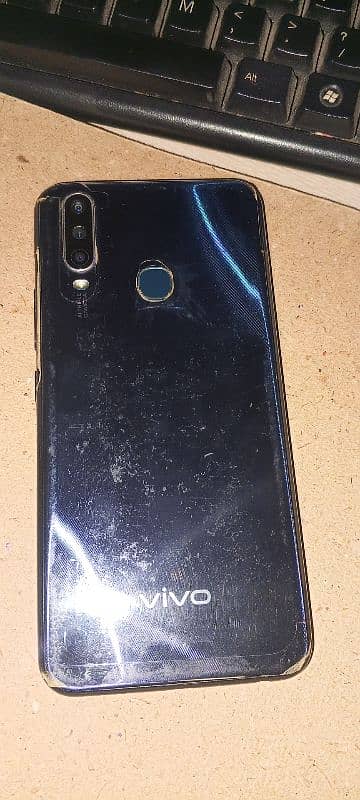 Vivo Y17 0