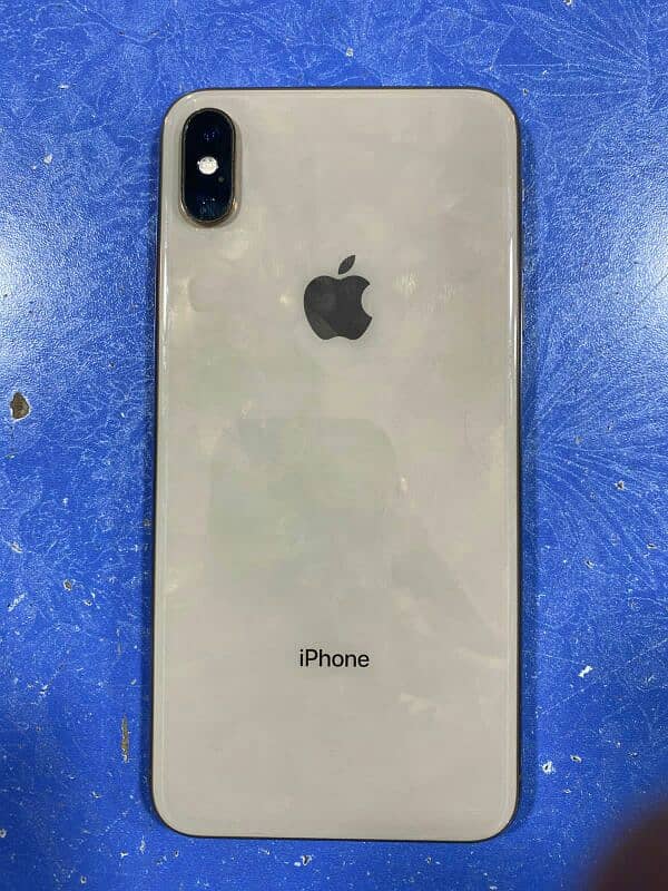 iphone xsmax pta aproved 64gb bettary health 81% all ok 10by9 0