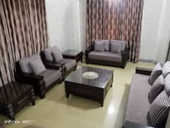 7 seater (3+2+1+1) with 2 side tables and 1 center table