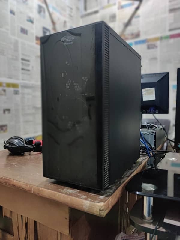 Gaming Desktop - Intel Core i5 4th Gen, 256gb SSD, Win 10 5