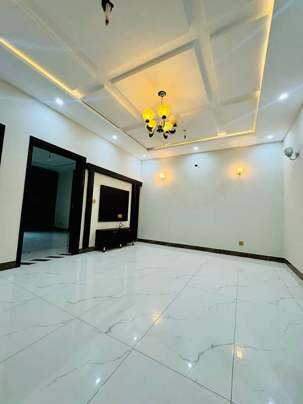 10 Marla Brand New House Available For Rent In Lake City Sector M-2A 12