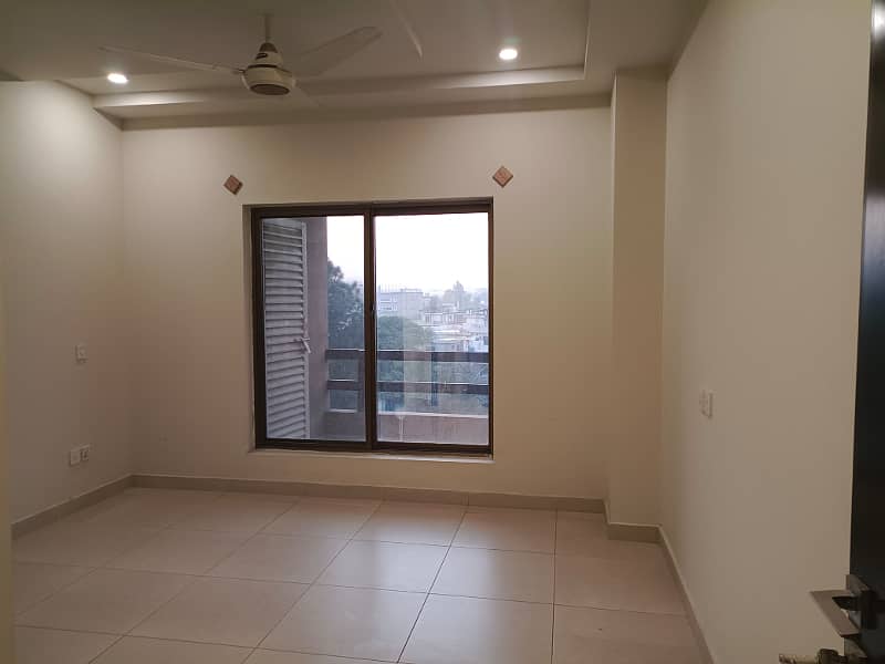 2 Bedroom Apartment for Rent in Zarkon Heights 4