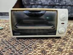 Delonghi Italian brand toaster oven