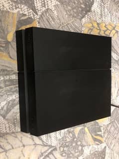 Sony Ps4 fat 500gb with two original controllers 0