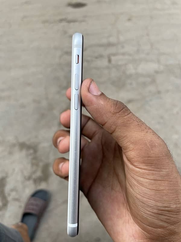 Iphone SE 2020 non pta 1