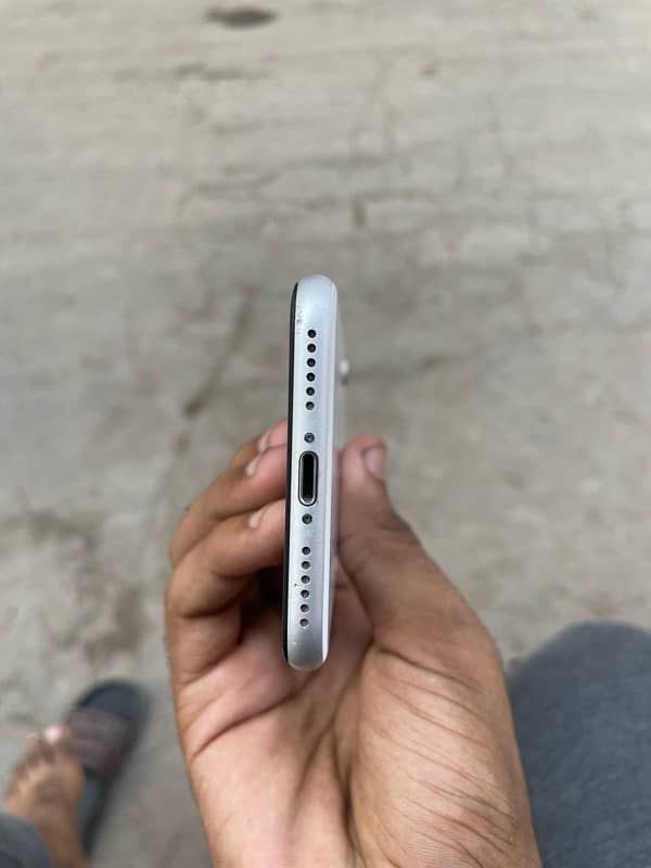 Iphone SE 2020 non pta 3