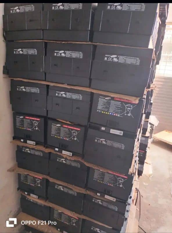 LITHIUM BATTERIES 100AH/200AH/300AH and APC SMART UPS 2