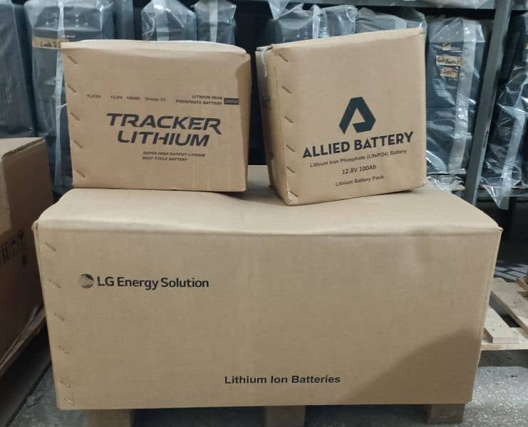 LITHIUM BATTERIES 100AH/200AH/300AH and APC SMART UPS 11