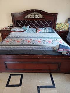 King size bed set