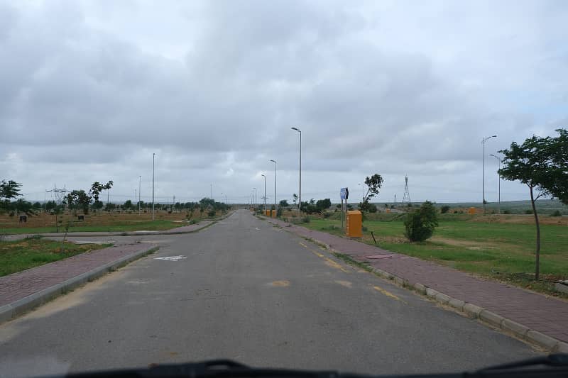 Precinct 23 Residential plot of 125 Square yards with Allotment in hand near Bahria Golf City Bahria Town Karachi 3