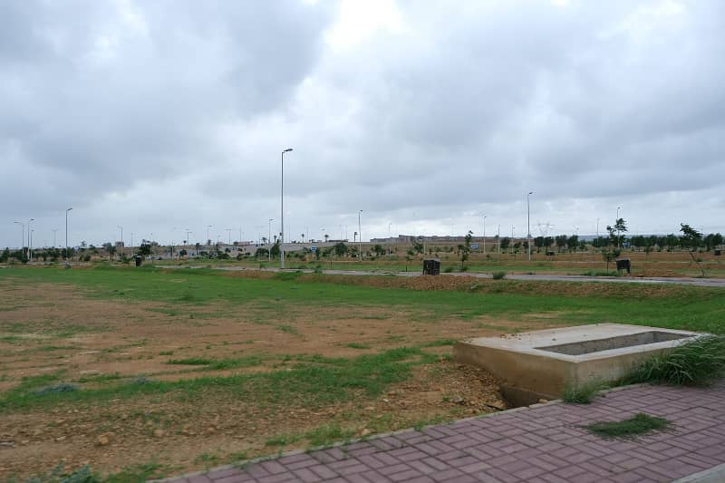 Precinct 23 Residential plot of 125 Square yards with Allotment in hand near Bahria Golf City Bahria Town Karachi 7