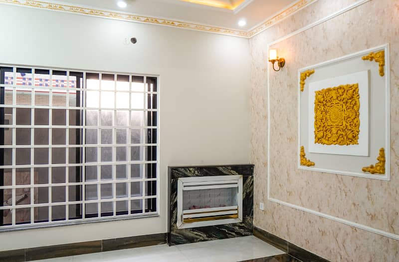 5 Marla Brand New House For Sale Near Shadiwal Chowk Very Near Main Boulevard Super Hot Location Solid Construction 4