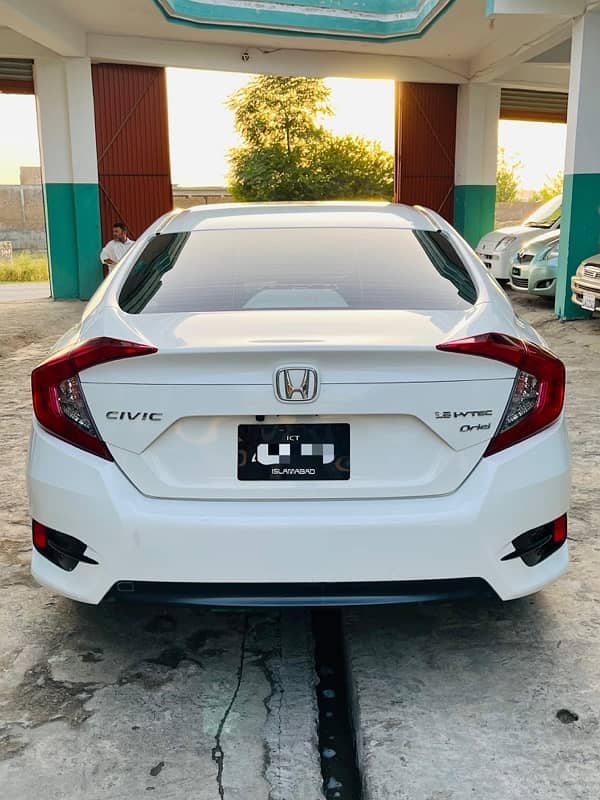 Honda Civic Oriel 2018 islamabad register untouched body red meter s 1