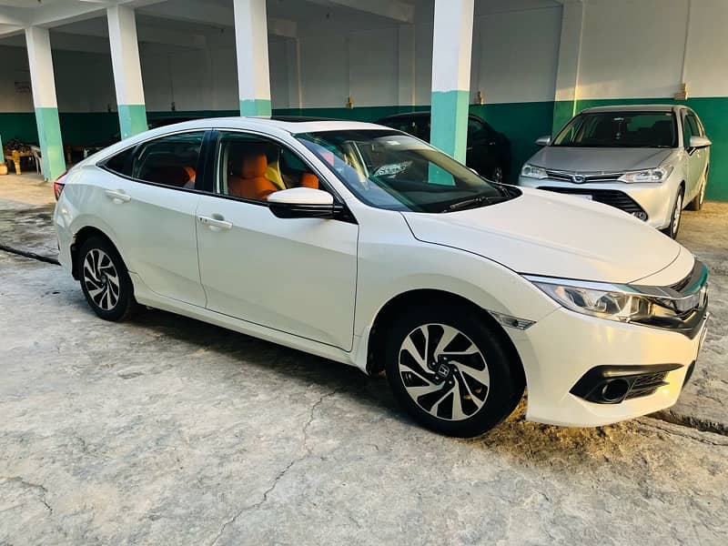 Honda Civic Oriel 2018 islamabad register untouched body red meter s 3