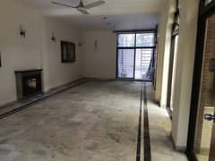 Spacious 2 Kanal House With Serene Environment - Perfect For Corporate Offices And Silent Workspace