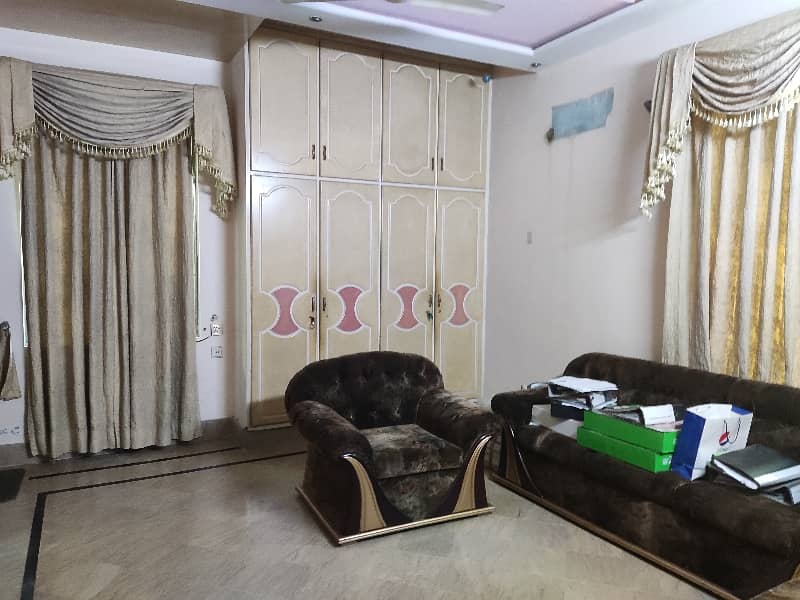 2 KANAL HOUSE AVAILABLE FOR RENT 9