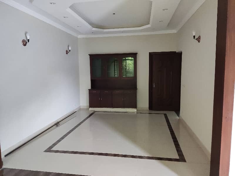 4 Kanal House For Rent 2