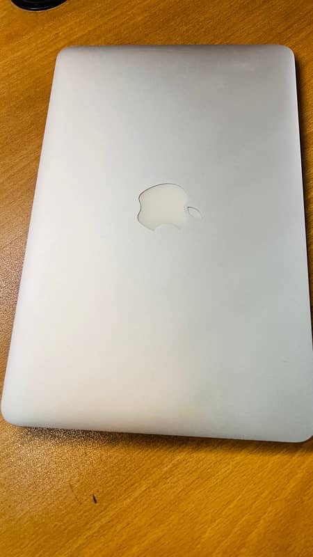 Macbook air 2015 core i7 3