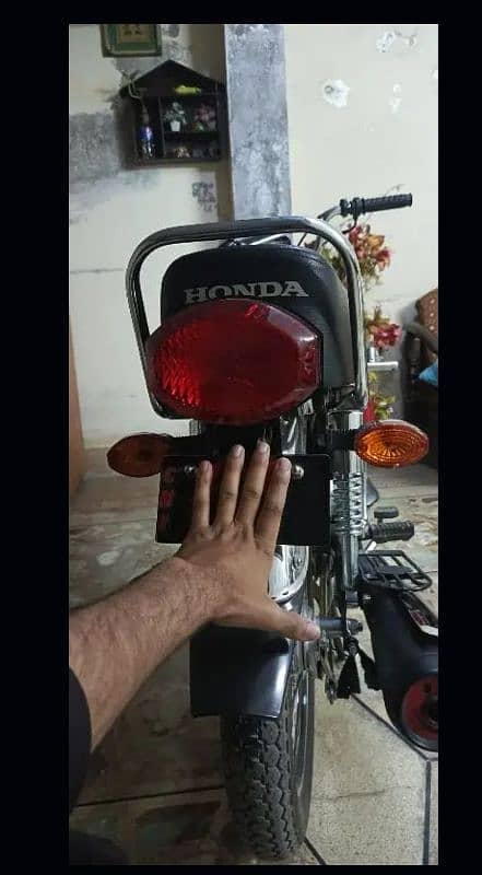 Honda 125 2024 5