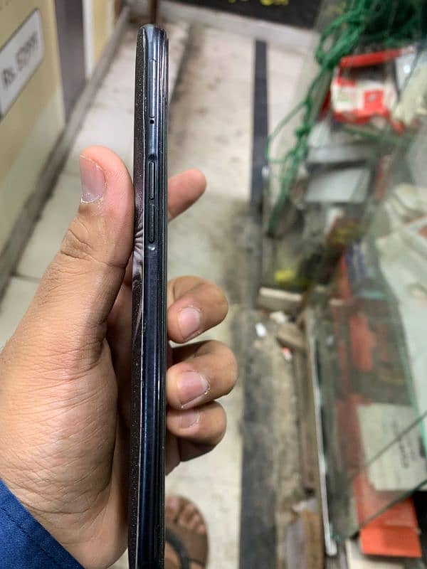 oppo Reno z 8/128 in display fingerprint 5