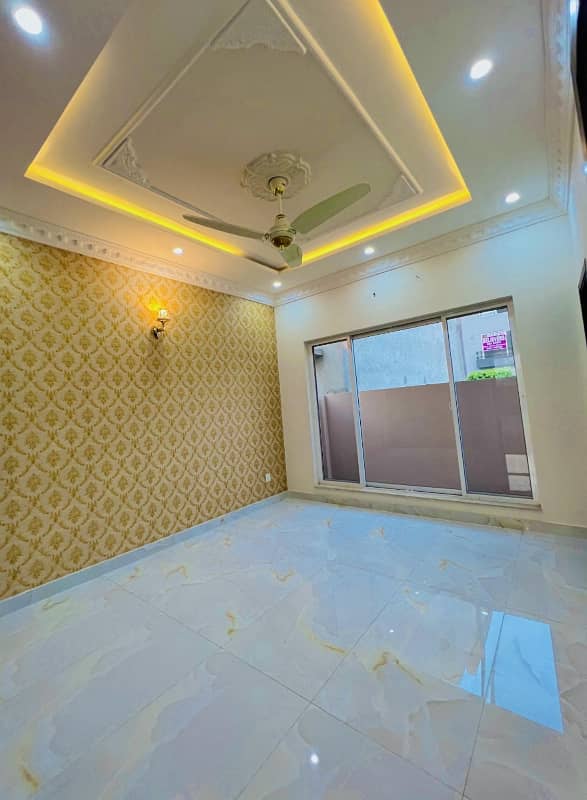 Brand New 3 Beds 5 Marla Luxury House for Rent in DHA 9 Town Lahore 3