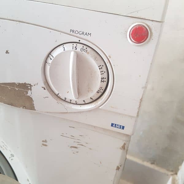 washer & dryer import from dubai very good condition 4